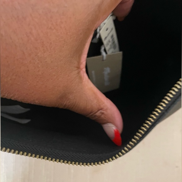 Madewell Black Leather Zip Pouch - Picture 4 of 4
